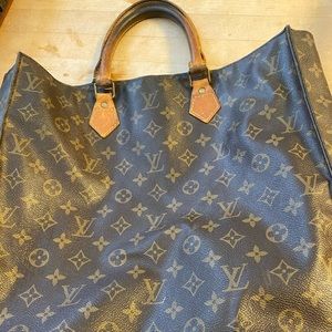 Louis Vuitton Sac Plat